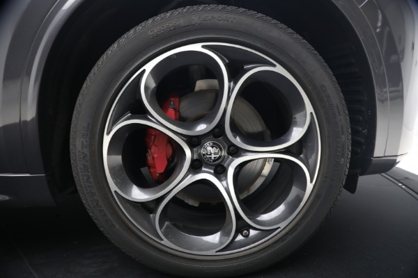 Used 2023 Alfa Romeo Stelvio Veloce for sale $34,900 at Bugatti of Greenwich in Greenwich CT 06830 24
