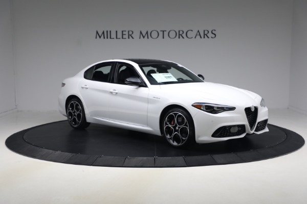 New 2026 Alfa Romeo Giulia Veloce for sale $57,670 at Bugatti of Greenwich in Greenwich CT 06830 13