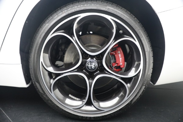 New 2026 Alfa Romeo Giulia Veloce for sale $57,670 at Bugatti of Greenwich in Greenwich CT 06830 23