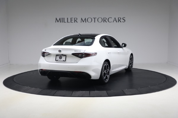 New 2026 Alfa Romeo Giulia Veloce for sale $57,670 at Bugatti of Greenwich in Greenwich CT 06830 8