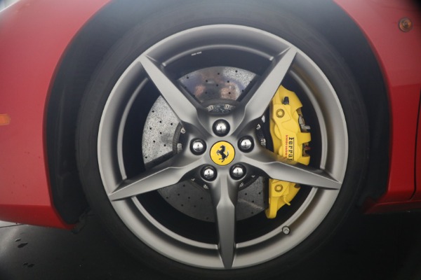 Used 2018 Ferrari 488 GTB for sale $399,900 at Bugatti of Greenwich in Greenwich CT 06830 27