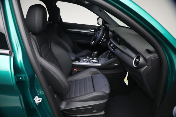New 2026 Alfa Romeo Stelvio Veloce for sale $62,965 at Bugatti of Greenwich in Greenwich CT 06830 16