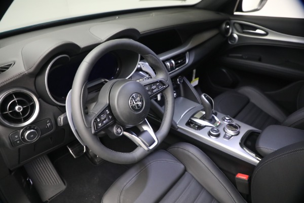 New 2026 Alfa Romeo Stelvio Veloce for sale $62,965 at Bugatti of Greenwich in Greenwich CT 06830 21