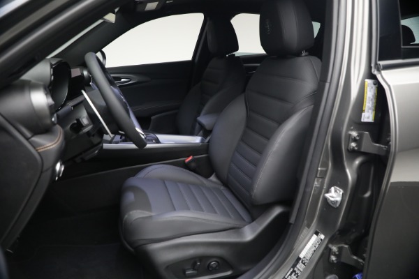 New 2026 Alfa Romeo Tonale Veloce for sale $50,035 at Bugatti of Greenwich in Greenwich CT 06830 15