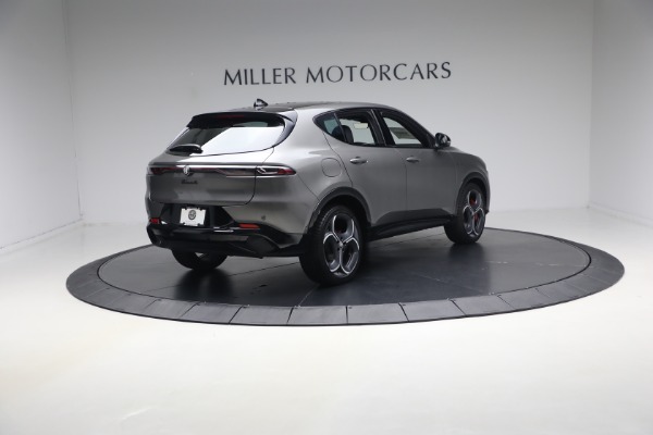 New 2026 Alfa Romeo Tonale Veloce for sale $50,035 at Bugatti of Greenwich in Greenwich CT 06830 7