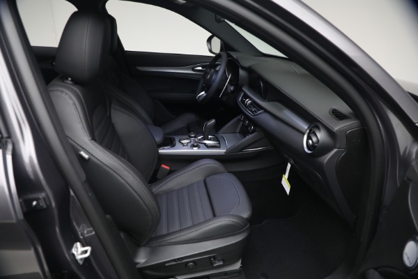 New 2026 Alfa Romeo Stelvio Veloce for sale $61,965 at Bugatti of Greenwich in Greenwich CT 06830 16