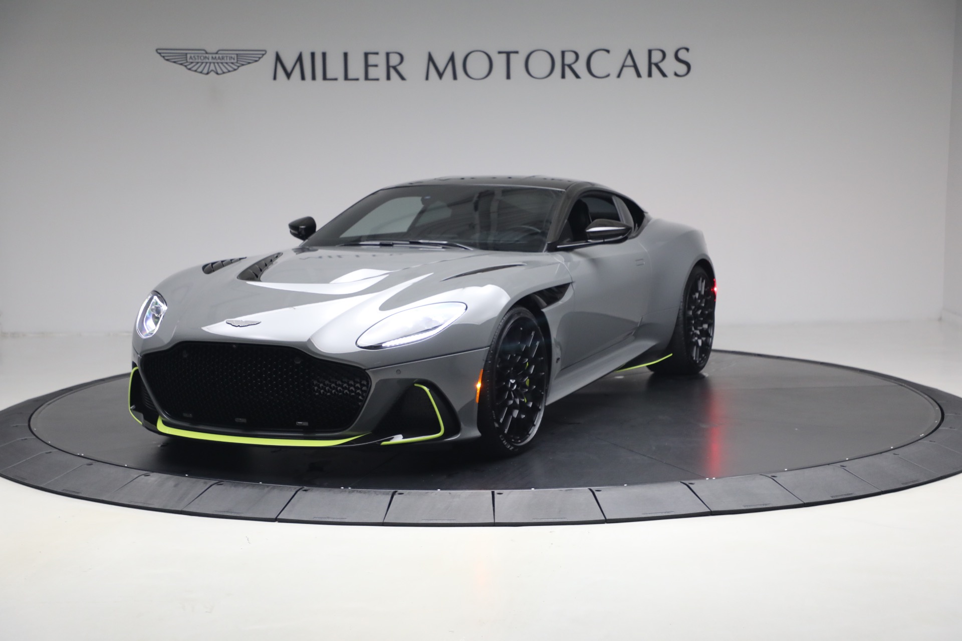 Used 2023 Aston Martin DBS 770 Ultimate for sale $319,900 at Bugatti of Greenwich in Greenwich CT 06830 1