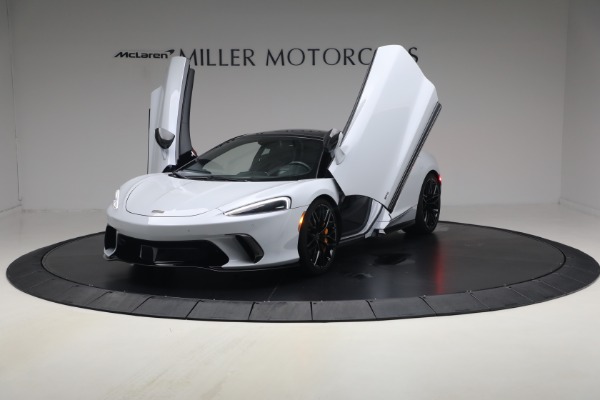 Used 2025 McLaren GTS Performance for sale $189,900 at Bugatti of Greenwich in Greenwich CT 06830 12
