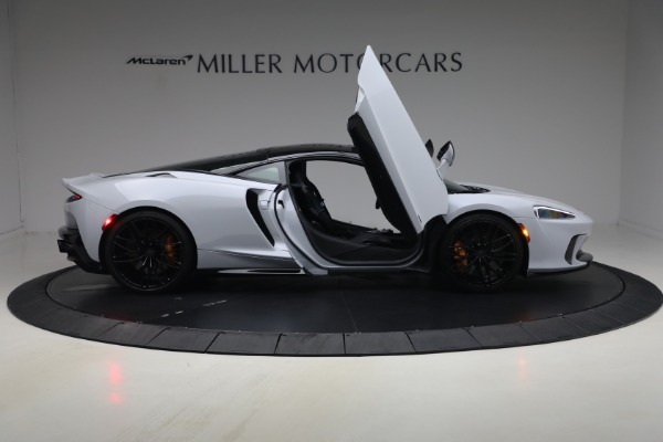 Used 2025 McLaren GTS Performance for sale $189,900 at Bugatti of Greenwich in Greenwich CT 06830 17