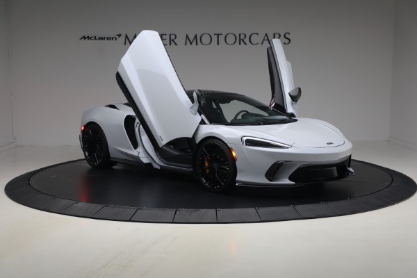 Used 2025 McLaren GTS Performance for sale $189,900 at Bugatti of Greenwich in Greenwich CT 06830 18