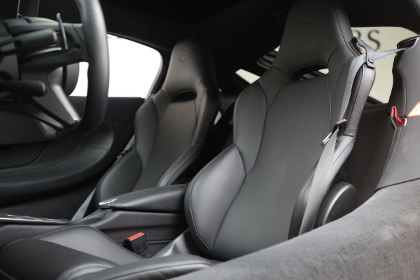 Used 2023 McLaren GT for sale $166,900 at Bugatti of Greenwich in Greenwich CT 06830 16