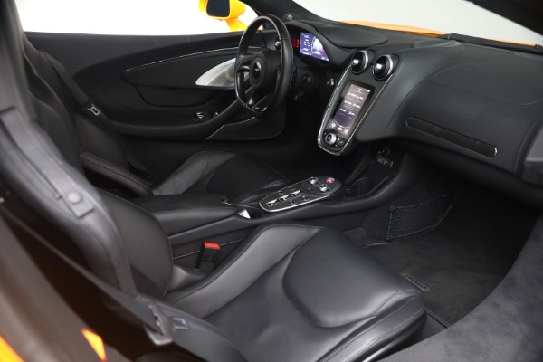 Used 2023 McLaren GT for sale $166,900 at Bugatti of Greenwich in Greenwich CT 06830 17
