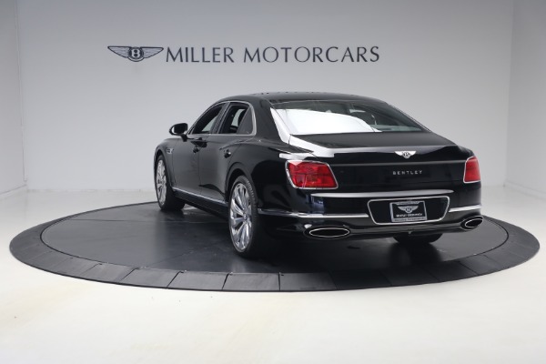 Used 2022 Bentley Flying Spur W12 for sale $195,900 at Bugatti of Greenwich in Greenwich CT 06830 5