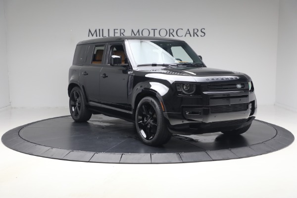 Used 2024 Land Rover Defender 110 V8 P525 for sale $84,900 at Bugatti of Greenwich in Greenwich CT 06830 11