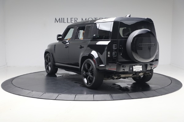 Used 2024 Land Rover Defender 110 V8 P525 for sale $84,900 at Bugatti of Greenwich in Greenwich CT 06830 5