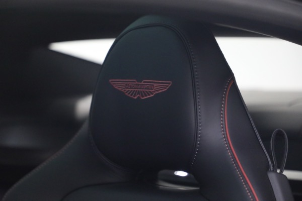 Used 2026 Aston Martin Vanquish for sale $455,900 at Bugatti of Greenwich in Greenwich CT 06830 21