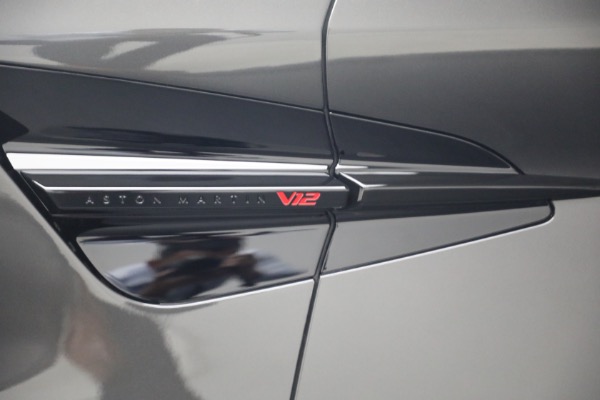 Used 2026 Aston Martin Vanquish for sale $455,900 at Bugatti of Greenwich in Greenwich CT 06830 26