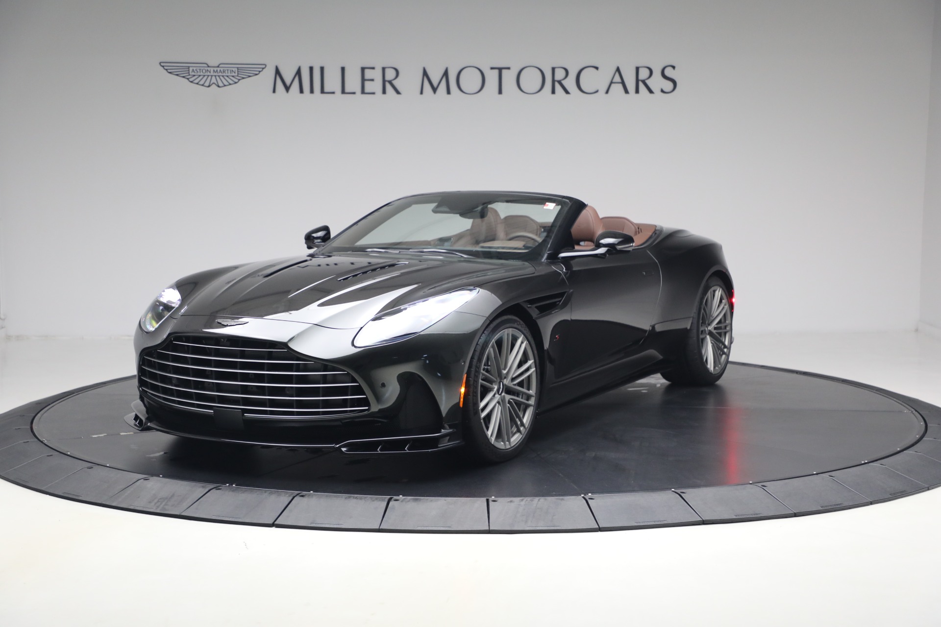 New 2026 Aston Martin DB12 S Volante for sale $350,900 at Bugatti of Greenwich in Greenwich CT 06830 1