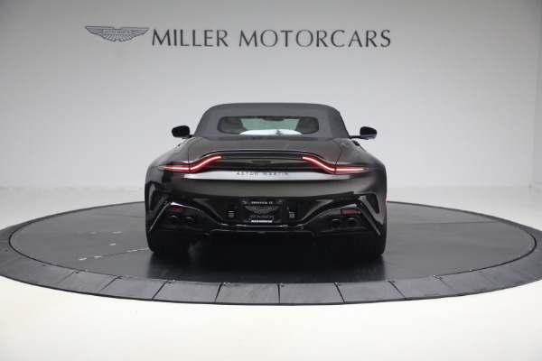 New 2026 Aston Martin Vantage S Roadster for sale $263,900 at Bugatti of Greenwich in Greenwich CT 06830 18