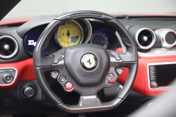 Used 2017 Ferrari California T for sale $163,900 at Bugatti of Greenwich in Greenwich CT 06830 21
