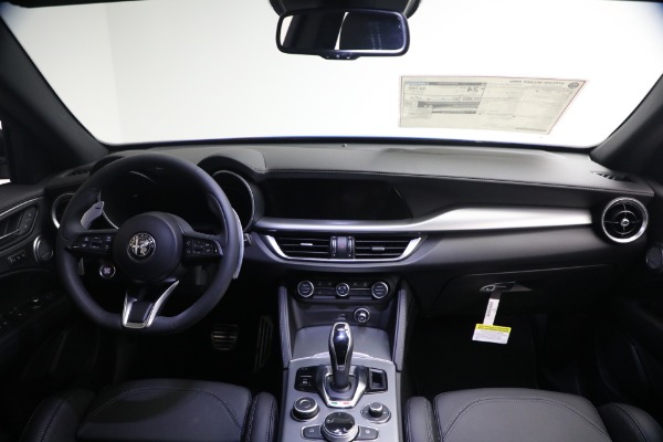 New 2026 Alfa Romeo Stelvio Veloce for sale $61,965 at Bugatti of Greenwich in Greenwich CT 06830 23