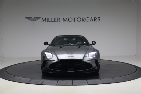 New 2026 Aston Martin Vantage S Roadster for sale $295,000 at Bugatti of Greenwich in Greenwich CT 06830 24