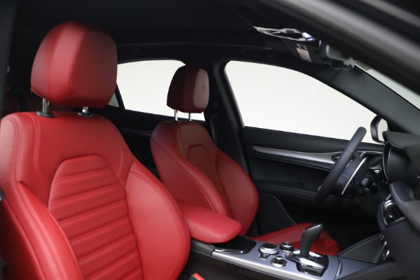 New 2026 Alfa Romeo Stelvio for sale $62,715 at Bugatti of Greenwich in Greenwich CT 06830 11