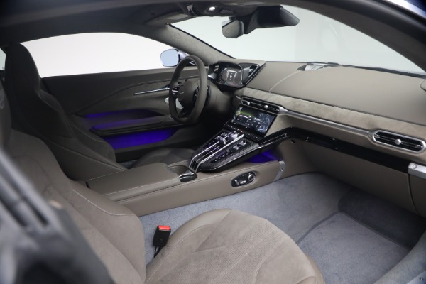 New 2026 Aston Martin Vantage S for sale $257,880 at Bugatti of Greenwich in Greenwich CT 06830 20