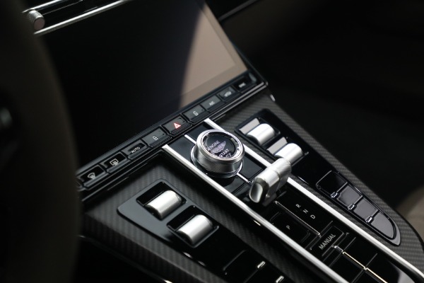 New 2026 Aston Martin Vantage S for sale $257,880 at Bugatti of Greenwich in Greenwich CT 06830 26