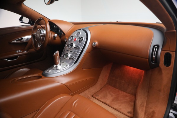Used 2006 Bugatti Veyron 16.4 for sale Call for price at Bugatti of Greenwich in Greenwich CT 06830 18