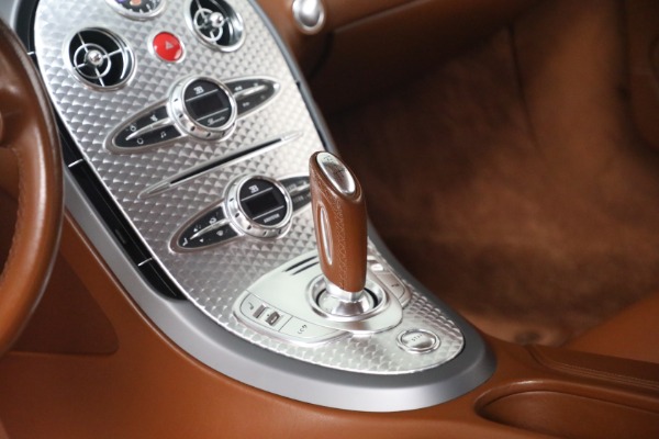 Used 2006 Bugatti Veyron 16.4 for sale Call for price at Bugatti of Greenwich in Greenwich CT 06830 19