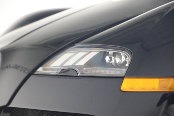Used 2006 Bugatti Veyron 16.4 for sale Call for price at Bugatti of Greenwich in Greenwich CT 06830 21