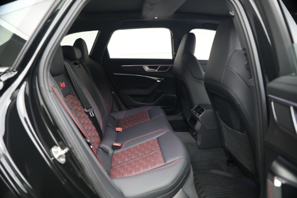 Used 2026 Audi RS 6 Avant performance 4.0T quattro Avant for sale $145,900 at Bugatti of Greenwich in Greenwich CT 06830 21