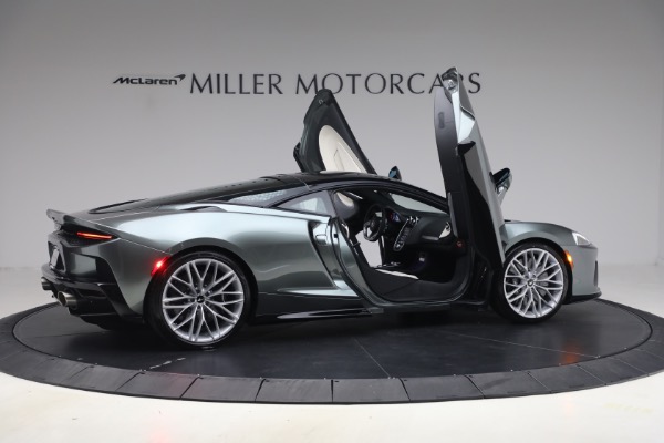 New 2027 McLaren GTS TechLux for sale $253,900 at Bugatti of Greenwich in Greenwich CT 06830 21