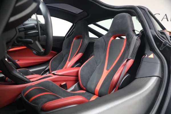 Used 2019 McLaren 720S Performance for sale $275,900 at Bugatti of Greenwich in Greenwich CT 06830 20