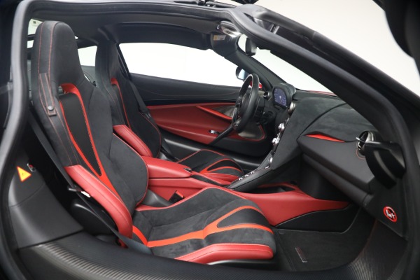 Used 2019 McLaren 720S Performance for sale $275,900 at Bugatti of Greenwich in Greenwich CT 06830 24