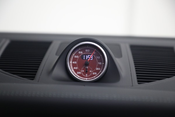 Used 2021 Porsche Macan GTS for sale $69,900 at Bugatti of Greenwich in Greenwich CT 06830 24