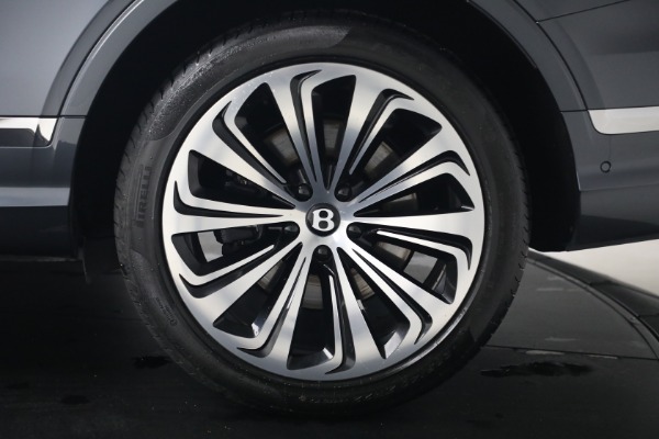 Used 2026 Bentley Bentayga EWB Azure V8 for sale $279,900 at Bugatti of Greenwich in Greenwich CT 06830 15