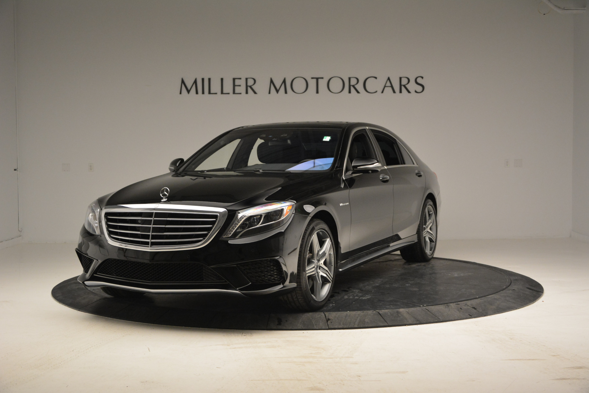 Used 2014 Mercedes-Benz S-Class S 63 AMG for sale Sold at Bugatti of Greenwich in Greenwich CT 06830 1