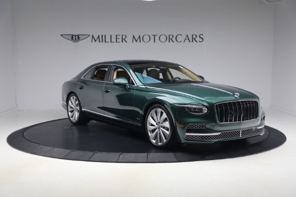 New 2027 Bentley Flying Spur Azure for sale $363,300 at Bugatti of Greenwich in Greenwich CT 06830 10