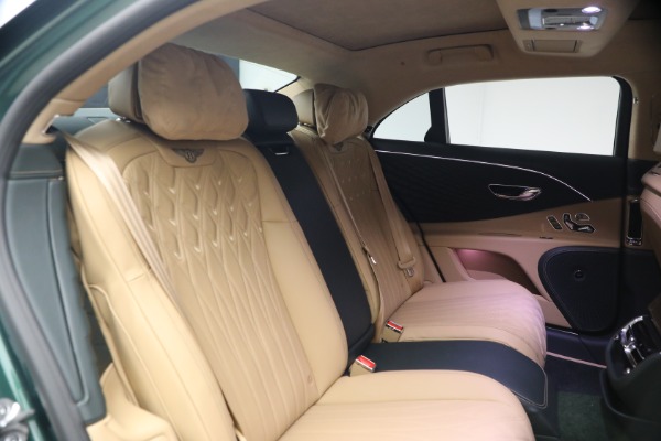New 2027 Bentley Flying Spur Azure for sale $363,300 at Bugatti of Greenwich in Greenwich CT 06830 28