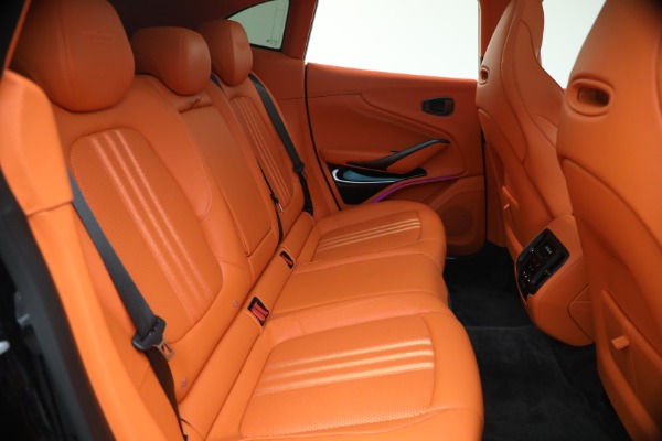 Used 2025 Aston Martin DBX 707 for sale $209,900 at Bugatti of Greenwich in Greenwich CT 06830 25