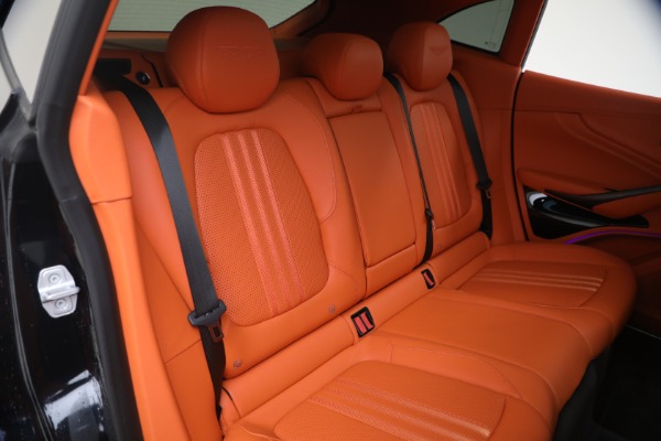 Used 2025 Aston Martin DBX 707 for sale $209,900 at Bugatti of Greenwich in Greenwich CT 06830 26