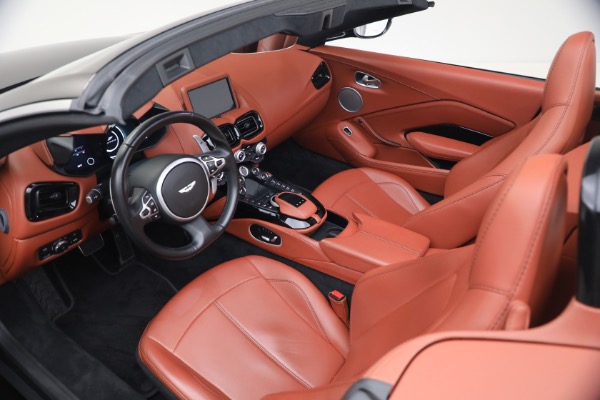 Used 2021 Aston Martin Vantage for sale $119,900 at Bugatti of Greenwich in Greenwich CT 06830 27