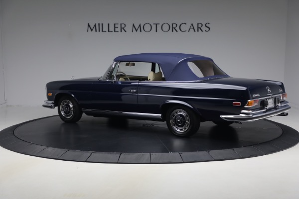 Used 1971 Mercedes-Benz 280SE 3.5 Cabriolet for sale $475,000 at Bugatti of Greenwich in Greenwich CT 06830 15