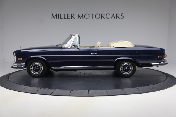 Used 1971 Mercedes-Benz 280SE 3.5 Cabriolet for sale $475,000 at Bugatti of Greenwich in Greenwich CT 06830 2