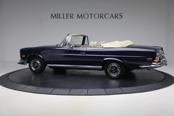 Used 1971 Mercedes-Benz 280SE 3.5 Cabriolet for sale $475,000 at Bugatti of Greenwich in Greenwich CT 06830 3