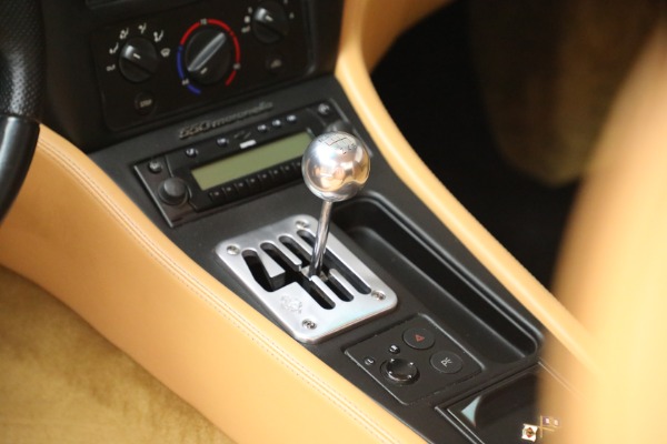 Used 2000 Ferrari 550 Maranello for sale $395,900 at Bugatti of Greenwich in Greenwich CT 06830 20