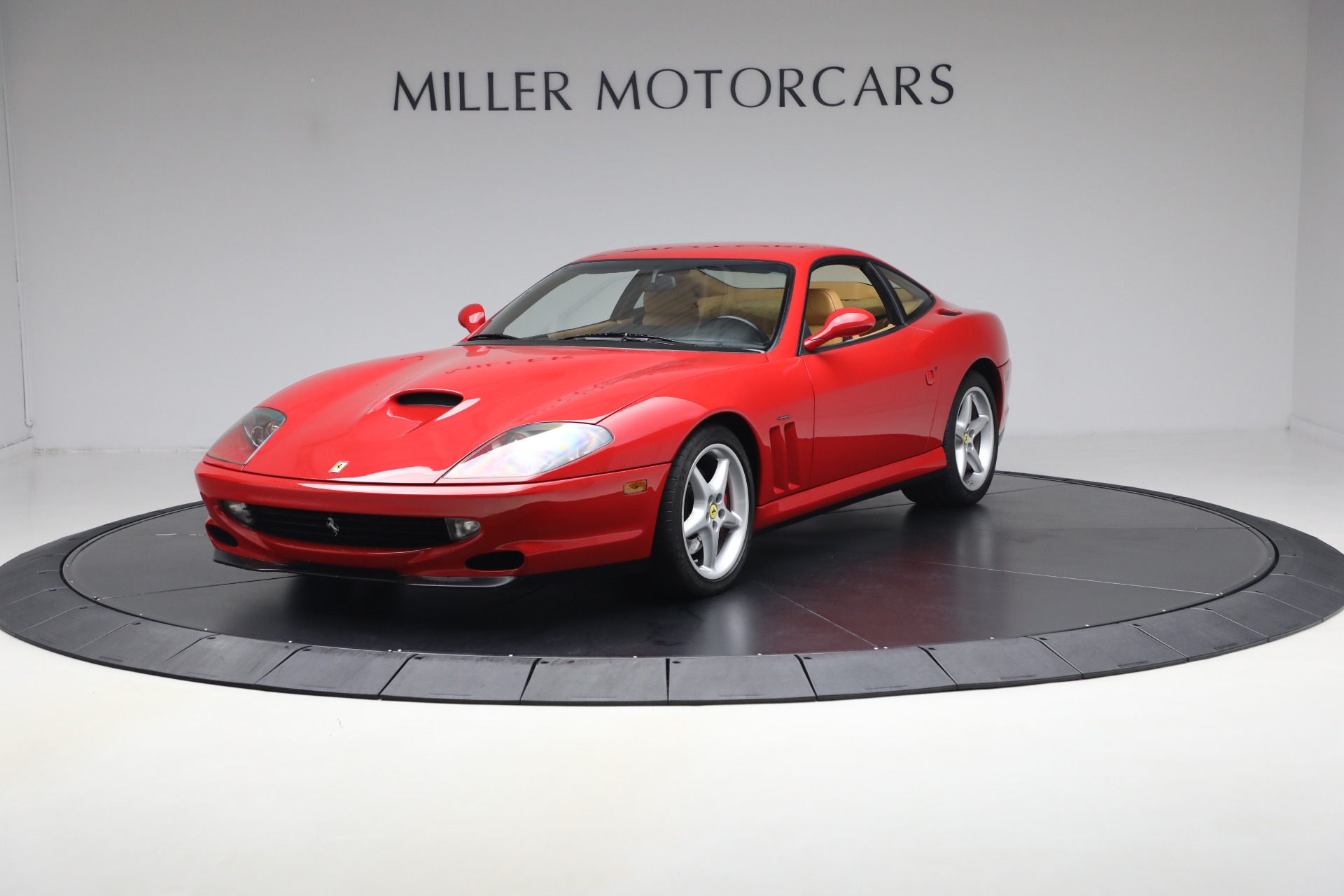 Used 2000 Ferrari 550 Maranello for sale $395,900 at Bugatti of Greenwich in Greenwich CT 06830 1