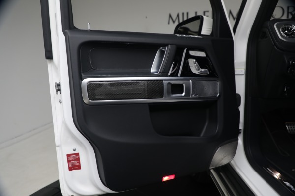 Used 2024 Mercedes-Benz G-Class AMG G 63 for sale $189,900 at Bugatti of Greenwich in Greenwich CT 06830 24